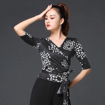 Latin Dance Top Women Printed Black Mid-Sleeved Shirts Ballroom Practice Wear Cha Cha Rumba Tango Salsa Dancing Clothes DNV12818
Latin Dance Top Women Printed Black Mid-Sleeved Shirts Ballroom Practice Wear Cha Cha Rumba Tango Salsa Dancing Clothes DNV12818
