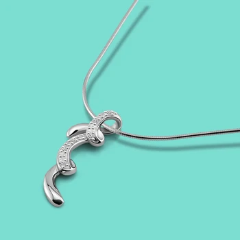 New girl pure 925 silver necklace pendant necklace solid silver snake chain 46cm charm jewelry lady popular birthday present
New girl pure 925 silver necklace pendant necklace solid silver snake chain 46cm charm jewelry lady popular birthday present