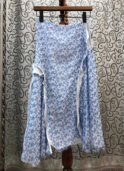 2020 Spring and Summer New Women's Small Floral Pattern Decoration Irregular Cut Split All-match Skirt 609
2020 Spring and Summer New Women's Small Floral Pattern Decoration Irregular Cut Split All-match Skirt 609