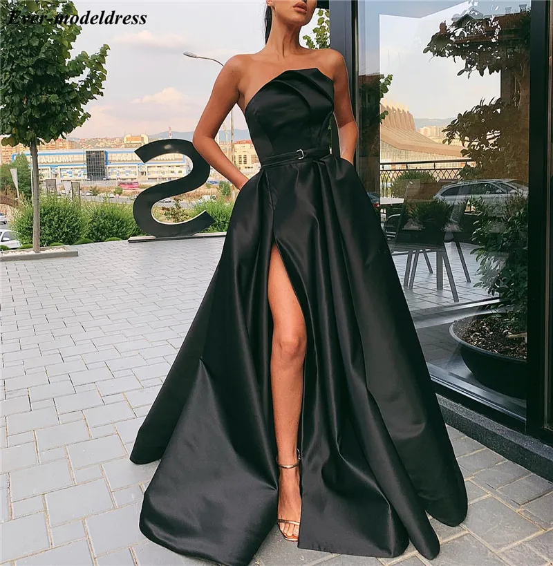 2020 Chic Black Evening Dresses With High Side Split Strapless Lace-Up Back A-Line Pockets Arabic Prom Party Gowns Customized
2020 Chic Black Evening Dresses With High Side Split Strapless Lace-Up Back A-Line Pockets Arabic Prom Party Gowns Customized