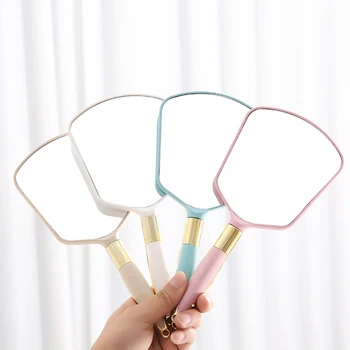 Vintage Plastic Hand Mirror Rectangle Vanity Makeup Mirror Portable Women Girls Cosmetic Mirror with Handle Makeup Tools
Vintage Plastic Hand Mirror Rectangle Vanity Makeup Mirror Portable Women Girls Cosmetic Mirror with Handle Makeup Tools