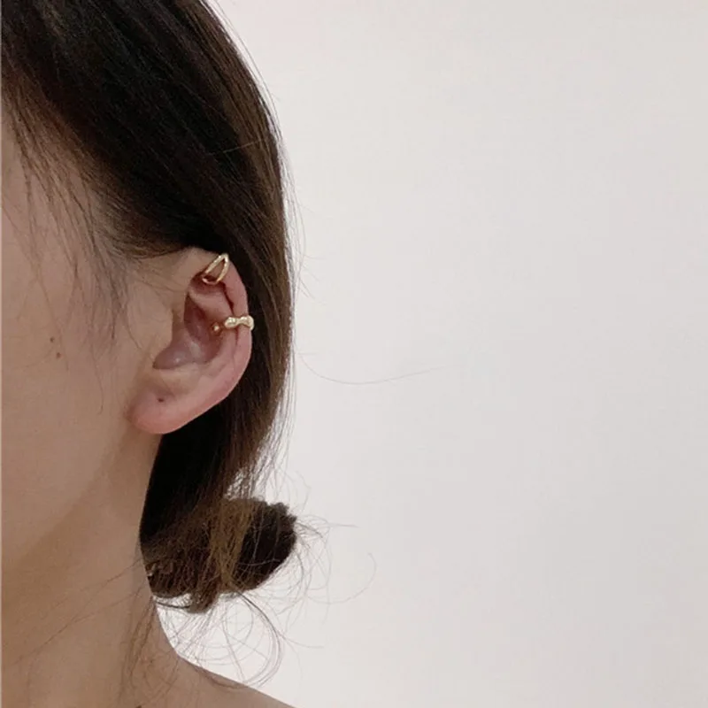 Chic Gold Metal Small Open Wave Circle Cuff Earrings Women Girl Simple Cross Earcuff Clip on Earrings Without Piercing
Chic Gold Metal Small Open Wave Circle Cuff Earrings Women Girl Simple Cross Earcuff Clip on Earrings Without Piercing