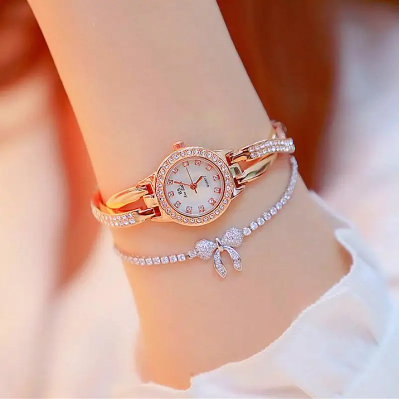 Luxury Diamond Women Watches Fashion Creative Lady Casual Watches Stainless Steel Bracelet Band Stylish Quartz Watch For Women
Luxury Diamond Women Watches Fashion Creative Lady Casual Watches Stainless Steel Bracelet Band Stylish Quartz Watch For Women