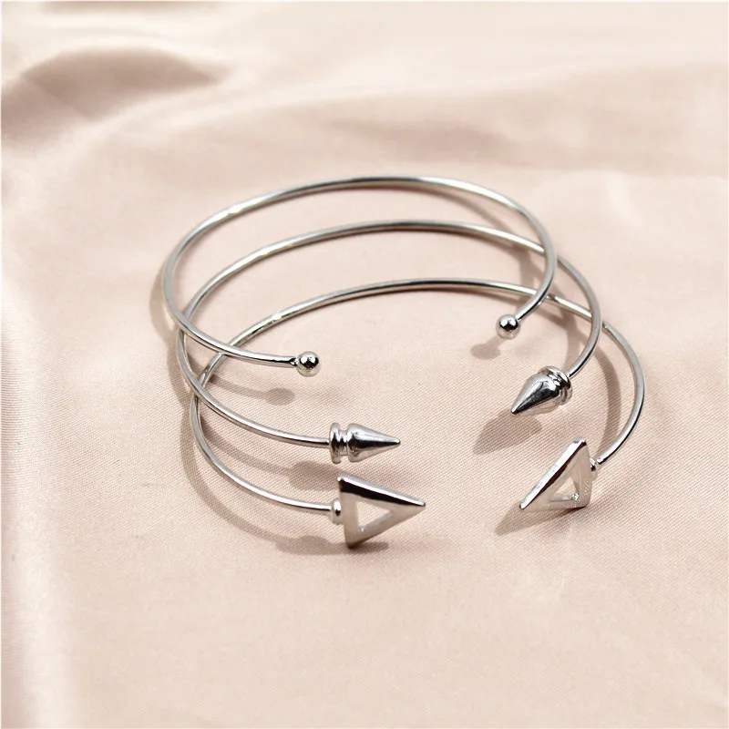 3PCS/SET Bohemia Silver Color Arrow Triangle Open Bracelet Set for Women Female Punk Boho Beach Bangle Jewelry Gifts
3PCS/SET Bohemia Silver Color Arrow Triangle Open Bracelet Set for Women Female Punk Boho Beach Bangle Jewelry Gifts
