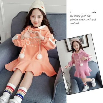 Winter Velvet wool Dress Kids hooded Long sleeve thick warm Dresses for girls Mini Princess Dress Children Sweater pullover Dres
Winter Velvet wool Dress Kids hooded Long sleeve thick warm Dresses for girls Mini Princess Dress Children Sweater pullover Dres
