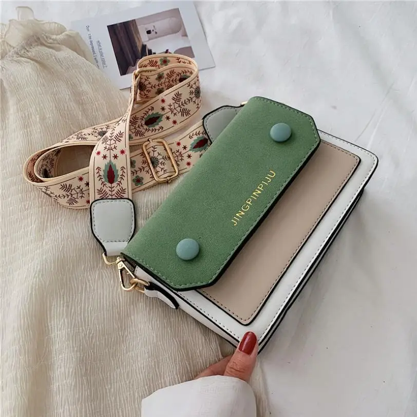 2019 New Fashion Mini Small Square Cover Pack Shoulder Bag Crossbody Package Clutch Women Designer Wallet Handbags 
2019 New Fashion Mini Small Square Cover Pack Shoulder Bag Crossbody Package Clutch Women Designer Wallet Handbags