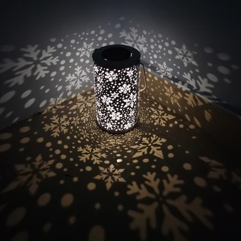 Metal LED Star Snowflake Hollow Pattern Patio Yard Pathway Christmas Solar Lantern Tabletop Outdoor Hanging Lights Decorative
Metal LED Star Snowflake Hollow Pattern Patio Yard Pathway Christmas Solar Lantern Tabletop Outdoor Hanging Lights Decorative