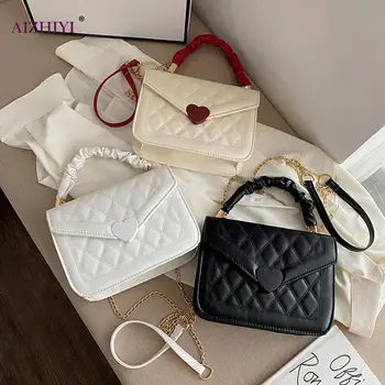 Fashion Lattice Pattern PU Women Shoulder Bag Pleated Handle Chain Handbag
Fashion Lattice Pattern PU Women Shoulder Bag Pleated Handle Chain Handbag