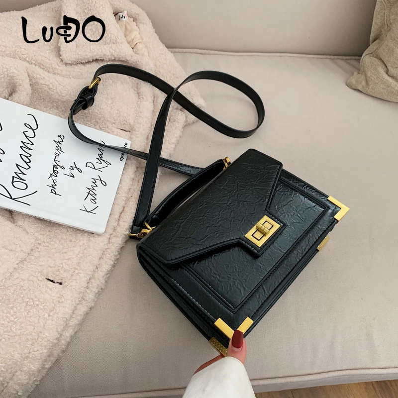 2020 Europe And America Vintage Luxury Handbag With Lock High Quality Leather Female Tote Bag Designer Shoulder Messenger Bags
2020 Europe And America Vintage Luxury Handbag With Lock High Quality Leather Female Tote Bag Designer Shoulder Messenger Bags