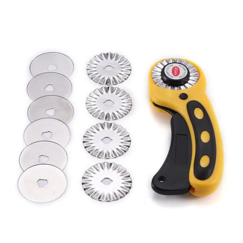 1pcs 45mm Circular Rotary Blade Patchwork Fabric Cloth Cutter Leather Craft Hand Knife Roller Knife Cutter Sewing Tools
1pcs 45mm Circular Rotary Blade Patchwork Fabric Cloth Cutter Leather Craft Hand Knife Roller Knife Cutter Sewing Tools