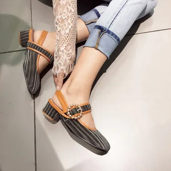 XJRHXJR Large Size Women's Flock Retro Metal Buckle Slingback Med Heel Comfortable Sandals Brand Design Square Toe Summer Shoes
XJRHXJR Large Size Women's Flock Retro Metal Buckle Slingback Med Heel Comfortable Sandals Brand Design Square Toe Summer Shoes