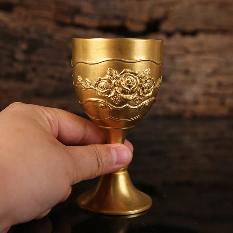 Brass Mini Wine Glass Relief Vodka Goblet 100ml 50ml Spirits Cup Gold Ancient Tumbler Portable Personalized Wedding Decoration Brass Mini Wine Glass Relief Vodka Goblet 100ml 50ml Spirits Cup Gold Ancient Tumbler Portable Personalized Wedding Decoration
