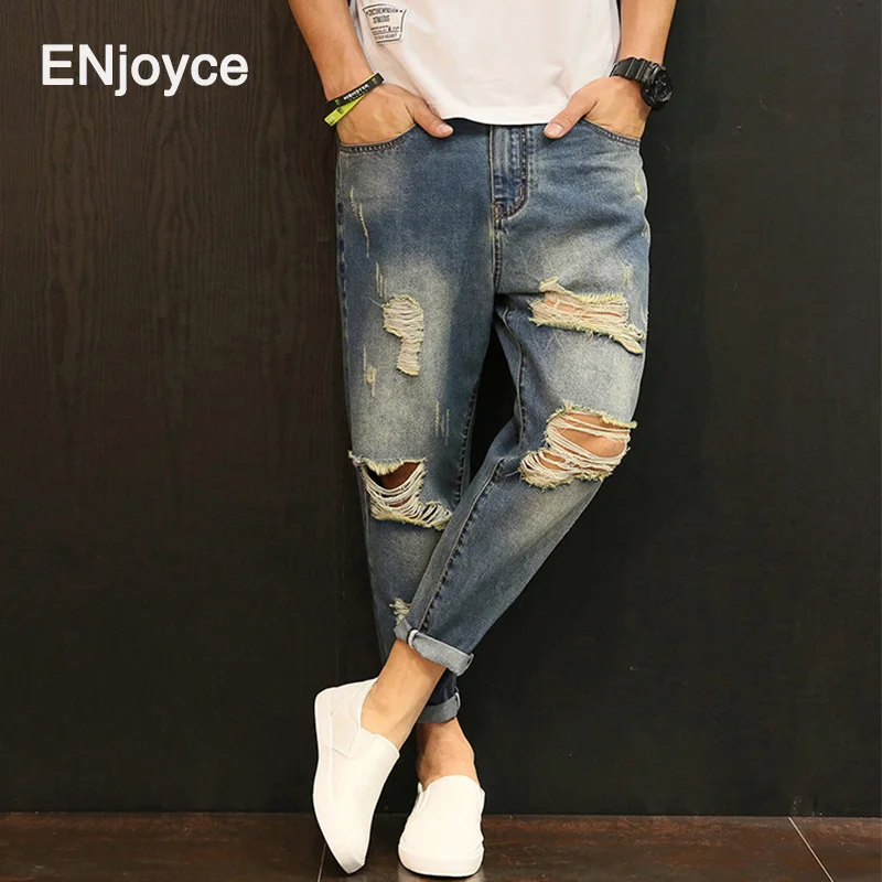 Men's Jeans Loose Hip Hop Cool Streetwear Biker Patch Holes Ripped Zipper Japan Style Mens Casual Pants Plus Size Harem Trousers
Men's Jeans Loose Hip Hop Cool Streetwear Biker Patch Holes Ripped Zipper Japan Style Mens Casual Pants Plus Size Harem Trousers