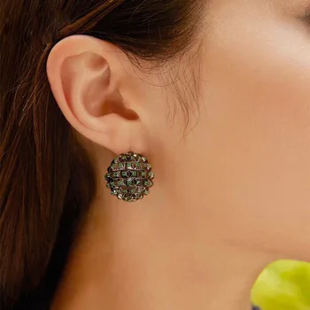 Baoyocn High Quality Solid 1 PC 925 Sterling Silver Black Spike Sphere Mono Green Zircon Hedgehog Ball Earring Women Jewelry
Baoyocn High Quality Solid 1 PC 925 Sterling Silver Black Spike Sphere Mono Green Zircon Hedgehog Ball Earring Women Jewelry