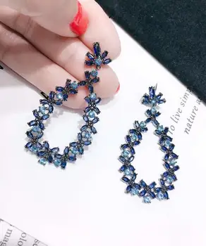 Light Color Zircon Flower Branch Design Drop Earrings Beautiful Women Charm Jewelry for Wedding or Party XIUMEIYIZU Famous Brand 
Light Color Zircon Flower Branch Design Drop Earrings Beautiful Women Charm Jewelry for Wedding or Party XIUMEIYIZU Famous Brand