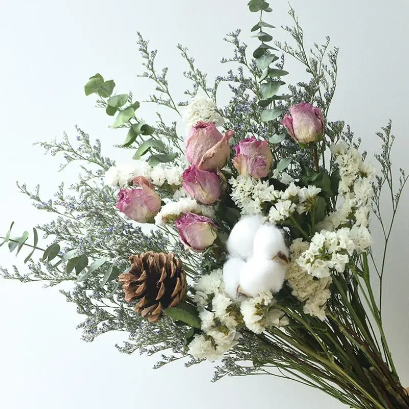 Natural Dried Flowers, Bouquet Composed Of Roses And Lover's Grass,Golden Ball And So On Home Decor Wedding Decoration
Natural Dried Flowers, Bouquet Composed Of Roses And Lover's Grass,Golden Ball And So On Home Decor Wedding Decoration