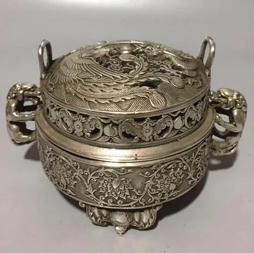 Chinese White Bronze Sculpture Bat Dragon And Phoenix Five Blessing Incense Burner Censer Home Decoration Fengshui Decoration
Chinese White Bronze Sculpture Bat Dragon And Phoenix Five Blessing Incense Burner Censer Home Decoration Fengshui Decoration