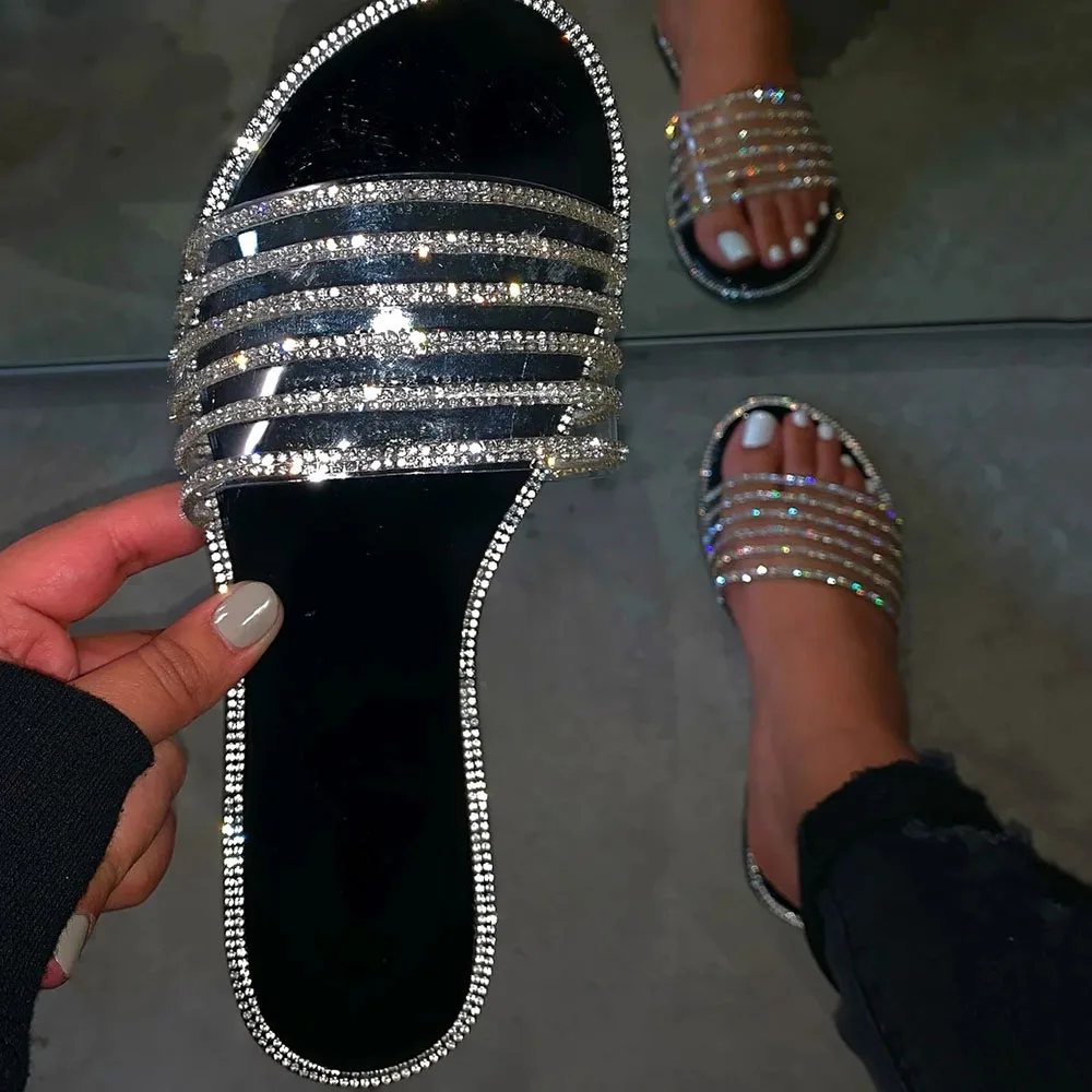 Diamond Bling Slippers Women Shoes 2020 Summer Beach Slippers Slip On Sandals Outside Flip Flops Luxury Designers Slippers
Diamond Bling Slippers Women Shoes 2020 Summer Beach Slippers Slip On Sandals Outside Flip Flops Luxury Designers Slippers