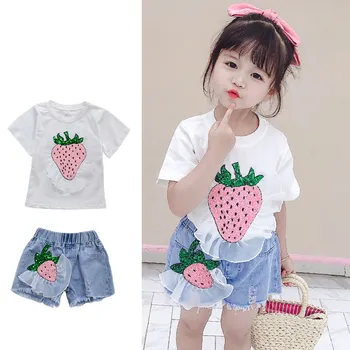 2020 Baby Summer Clothing 2PCs Newborn Baby Kid Girl Outfits Sequined Strawberry Pattern T-shirt + Shorts Fashionable Sequin Set
2020 Baby Summer Clothing 2PCs Newborn Baby Kid Girl Outfits Sequined Strawberry Pattern T-shirt + Shorts Fashionable Sequin Set