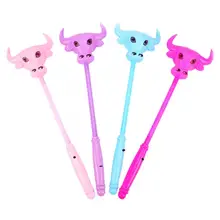 Cartoon Cow Head Flashing Glow Stick Wand Christmas New Year Party Props Kid Toy 
Cartoon Cow Head Flashing Glow Stick Wand Christmas New Year Party Props Kid Toy