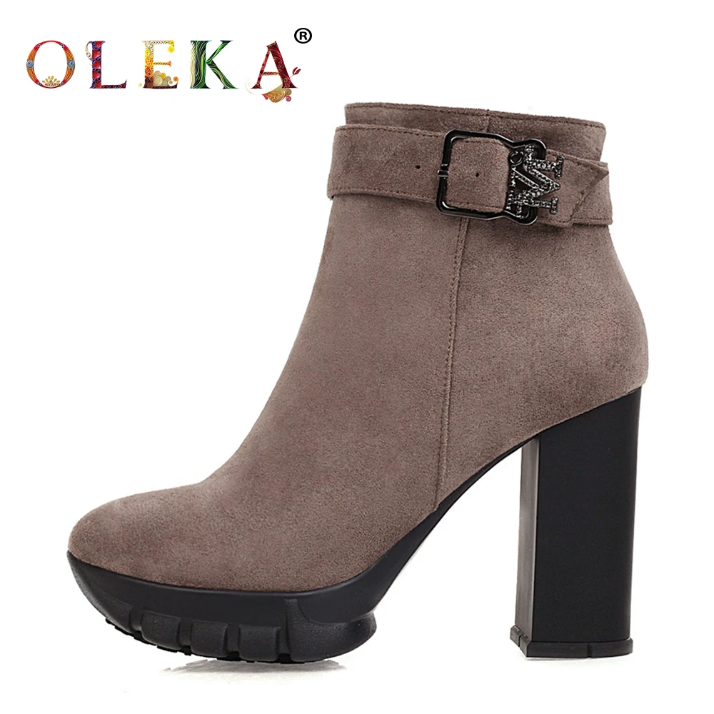 OLEKA Mid-calf Winter Sexy Boots Square Heel Metal Decoration Round Toe Ladies Boots Mature Style Western New AS855
OLEKA Mid-calf Winter Sexy Boots Square Heel Metal Decoration Round Toe Ladies Boots Mature Style Western New AS855