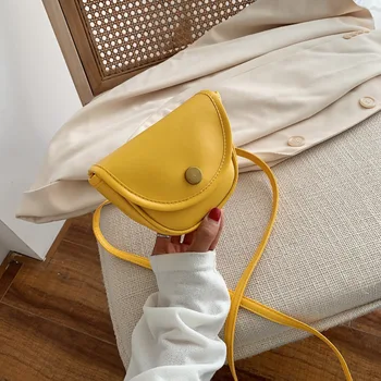 Bag female 2020 new messenger wild ins belt bag saddle bag Korean mini bag female 
Bag female 2020 new messenger wild ins belt bag saddle bag Korean mini bag female