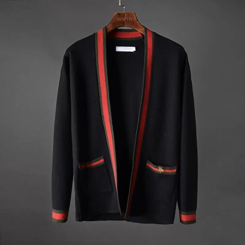 Men's Knitting Cardigan Stripes Bee Embroidered Pocket Sweater Casual Handsome Autumn Winter Coat Wholesale 2022 Male Clothes
Men's Knitting Cardigan Stripes Bee Embroidered Pocket Sweater Casual Handsome Autumn Winter Coat Wholesale 2022 Male Clothes