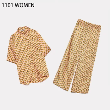 2020 NEW Spring Women 2 Pieces Set Geometric Print Turn-down Collar Short Sleeve Tops Blouse Long Pant Suit Female Clothes
2020 NEW Spring Women 2 Pieces Set Geometric Print Turn-down Collar Short Sleeve Tops Blouse Long Pant Suit Female Clothes