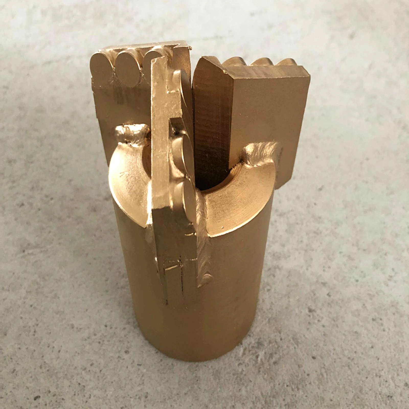 3-wing diamond pdc drill bit,water well rock geological coal field drill bit,composite Scraper drill bit
3-wing diamond pdc drill bit,water well rock geological coal field drill bit,composite Scraper drill bit
