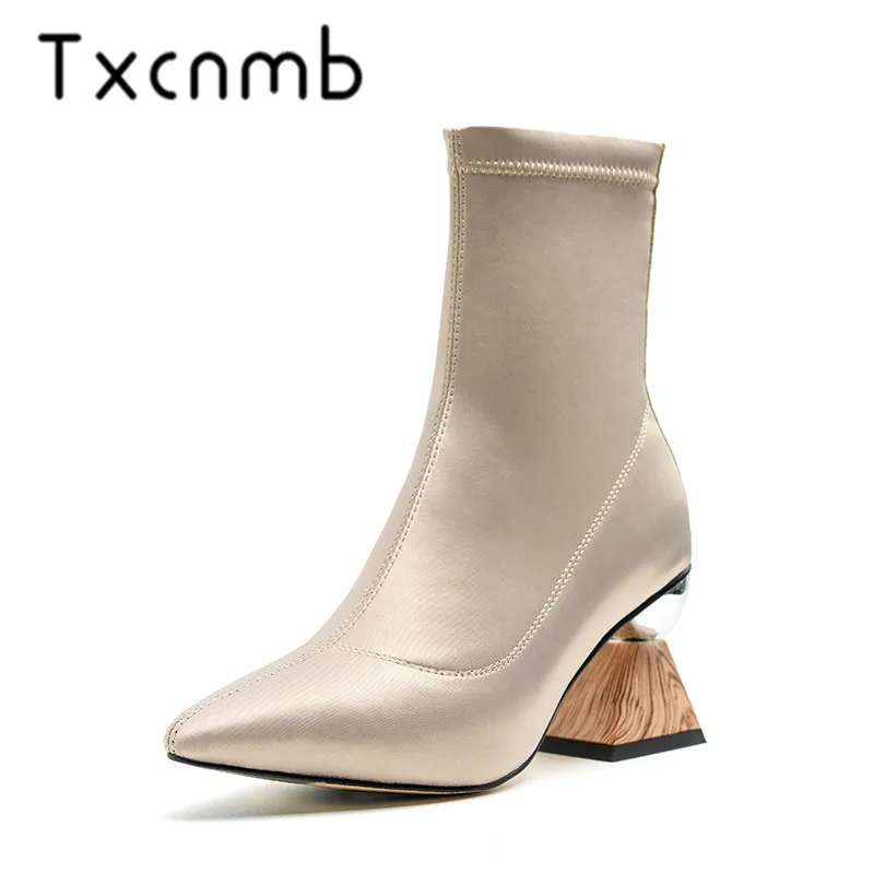 TXCNMB New Women Ankle Boots Cow Leather Pointed Toe Zipper Short Boots Warm Winter Party High Heels Shoes Woman
TXCNMB New Women Ankle Boots Cow Leather Pointed Toe Zipper Short Boots Warm Winter Party High Heels Shoes Woman