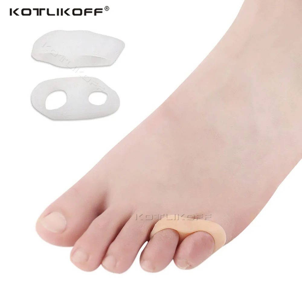 Silicone Gel Small Toe Separator for Prevent Toe Overlap Hallux Valgus Corrector Thumb Protection Orthopedic Inserts Pads
Silicone Gel Small Toe Separator for Prevent Toe Overlap Hallux Valgus Corrector Thumb Protection Orthopedic Inserts Pads