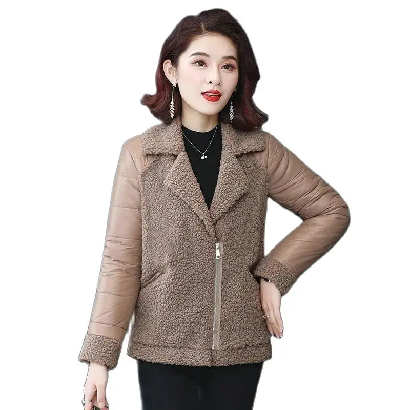 

New 2021 Imitate Lamb Velvet Women's Cotton Coat Splicing Leather Hair Clothing Body Ladies Jacket Winter Short Female Outerwear