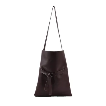 Fashion Bag Women Large Capacity Simple Female Shoulder Bag Brown Youth Art Bag Lightweight PU Leather Waterproof Bag Girl
Fashion Bag Women Large Capacity Simple Female Shoulder Bag Brown Youth Art Bag Lightweight PU Leather Waterproof Bag Girl
