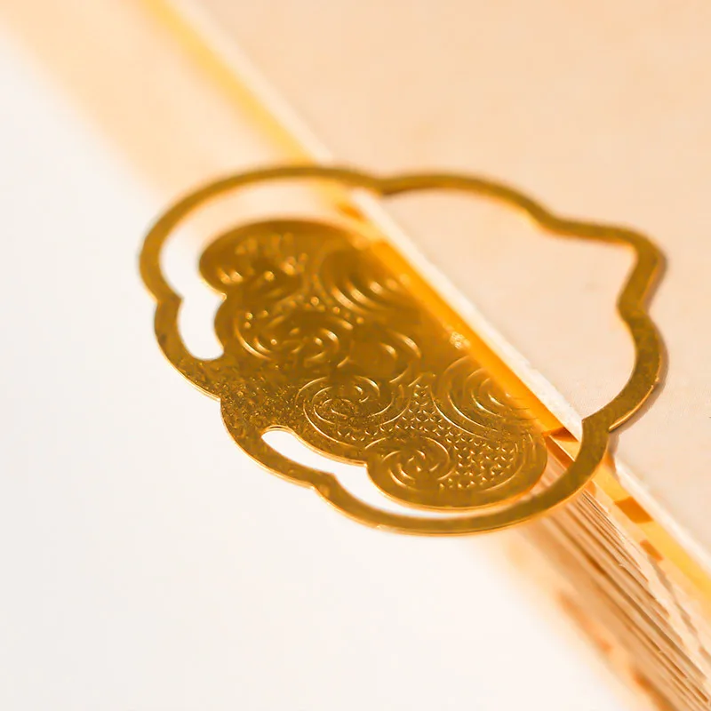 Metal Bookmark Customization Manufacturer Brass Natural Color Drawing Hollow Etching Creative Literature Logo Customized Farming
Metal Bookmark Customization Manufacturer Brass Natural Color Drawing Hollow Etching Creative Literature Logo Customized Farming