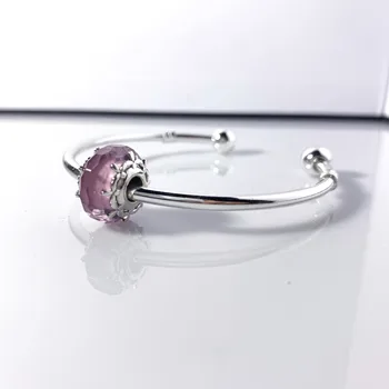 925 sterling silver pink European Murano glass lighting beads suitable for original charm bracelet pendant necklace DIY jewelry
925 sterling silver pink European Murano glass lighting beads suitable for original charm bracelet pendant necklace DIY jewelry