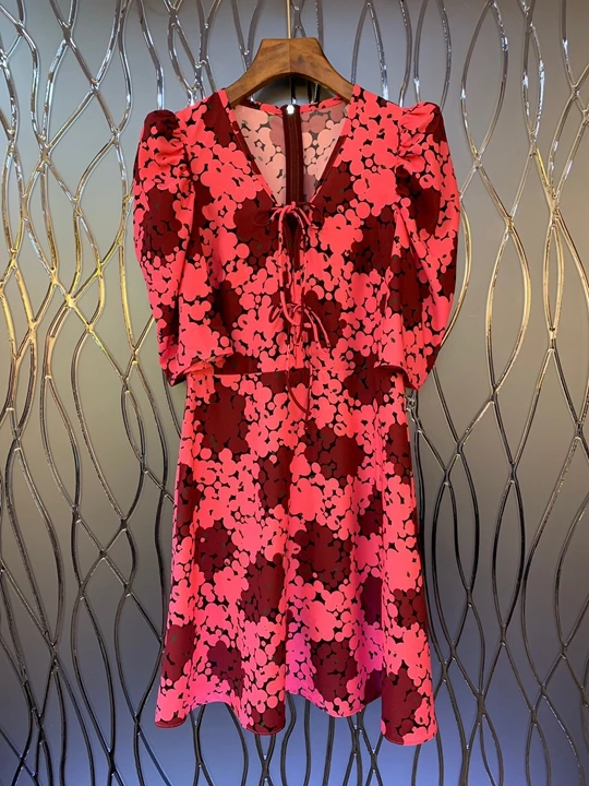 Early Autumn 2019 New Women's Dress V-collar Back Zipper Decorative Printed Matchwork Dress 801
Early Autumn 2019 New Women's Dress V-collar Back Zipper Decorative Printed Matchwork Dress 801