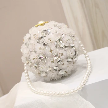 Women Luxry Circular Box Handbag Crystal Rhinestone Diamond Studded Aritifical Flower Studded Elegant Crossbody Shoulder Bag
Women Luxry Circular Box Handbag Crystal Rhinestone Diamond Studded Aritifical Flower Studded Elegant Crossbody Shoulder Bag