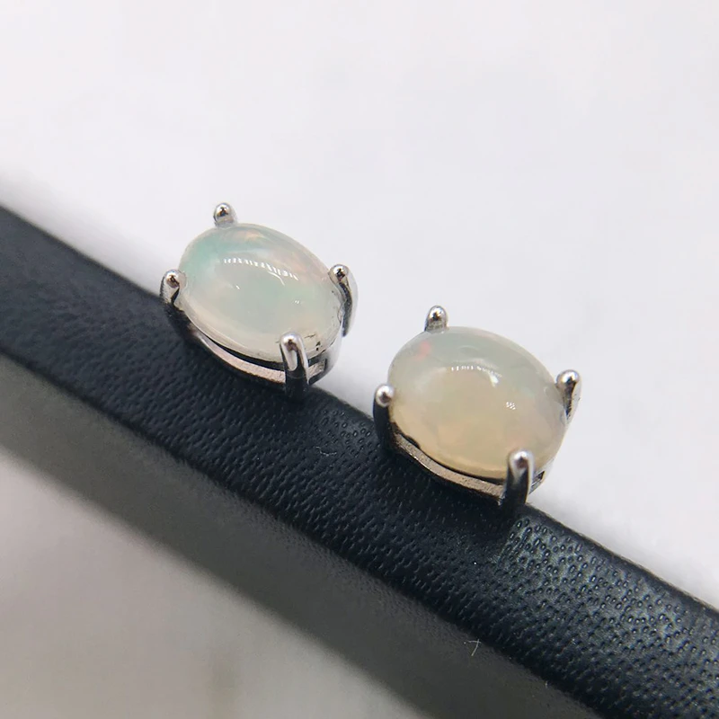 

Cute 925 Sterling Silver Four Claw Oval Round Natural Opal 5x7mm Egg Stud Earrings For Women Girls Jewelry Orecchini Aros Aretes