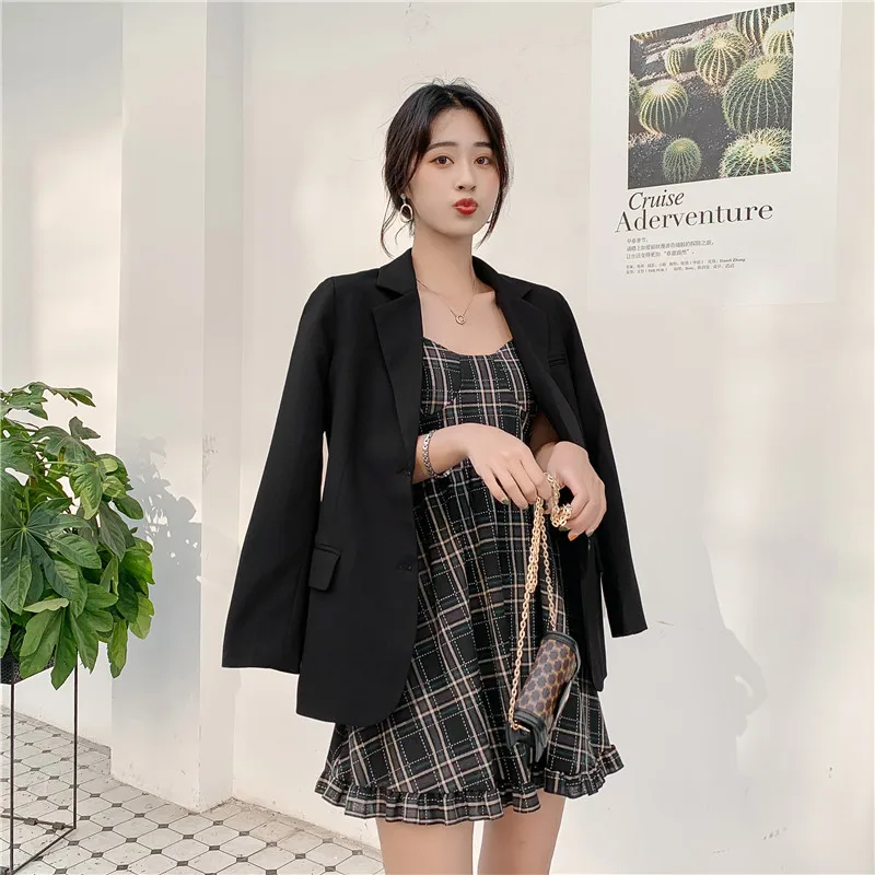 New Chic Solid Color Women Casual Blazer Jacket Office Lady Pockets Work Suit Coat Ladies Business Blazers Outerwear
New Chic Solid Color Women Casual Blazer Jacket Office Lady Pockets Work Suit Coat Ladies Business Blazers Outerwear