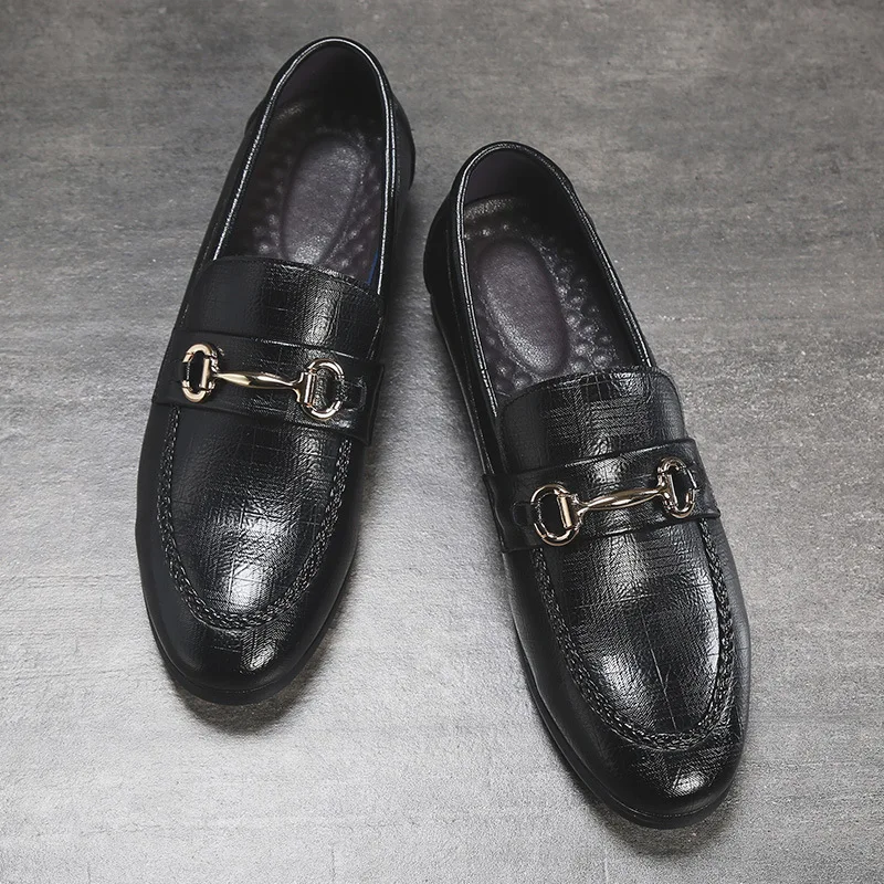 Men Shoes New Style Leather Boots Scholar Pointed-Toe Foot Covering Fashion Shoe Summer Leather Shoes Korean-style Business 
Men Shoes New Style Leather Boots Scholar Pointed-Toe Foot Covering Fashion Shoe Summer Leather Shoes Korean-style Business