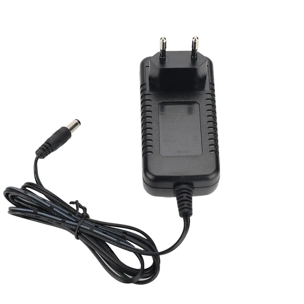 IMALENT Original Flashlight Charger Fast Charging Suitable for DX80/MS18/R90TS/R90C/MS12 (EU-Plug)
IMALENT Original Flashlight Charger Fast Charging Suitable for DX80/MS18/R90TS/R90C/MS12 (EU-Plug)