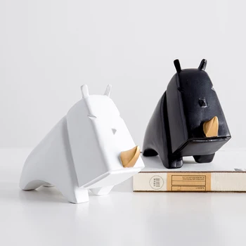 Modern living room home decoration desk decoration resin animal model small decoration home decoration accessories
Modern living room home decoration desk decoration resin animal model small decoration home decoration accessories