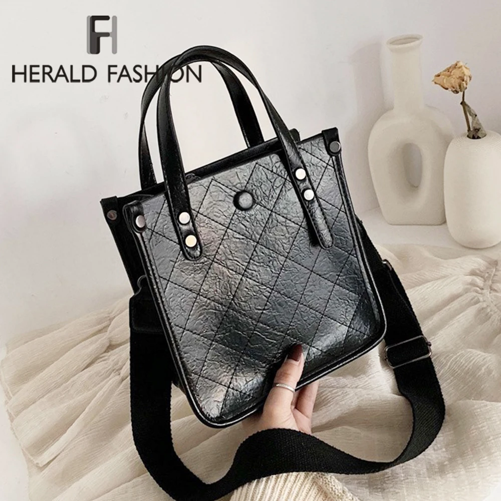 MINI Solid Color Plaid PU Leather Bucket Bags 2020 Women Simple Fashion Messenger Shoulder Bag Female Casual Handbags Totes Bag
MINI Solid Color Plaid PU Leather Bucket Bags 2020 Women Simple Fashion Messenger Shoulder Bag Female Casual Handbags Totes Bag