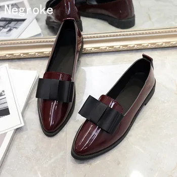 New Women Pumps Fashion Bowknot Shiny Patent Leather Block Chunky Low Heels Single Shoes Woman Pointed Toe Pumps Zapato Mujer
New Women Pumps Fashion Bowknot Shiny Patent Leather Block Chunky Low Heels Single Shoes Woman Pointed Toe Pumps Zapato Mujer