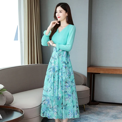 2019 Autumn Women Fashion Korean Version Long Sleeve Stitching Chiffon V-neck Plus Si Ze Casual Designs Female Work Wear Dresses 
2019 Autumn Women Fashion Korean Version Long Sleeve Stitching Chiffon V-neck Plus Si Ze Casual Designs Female Work Wear Dresses