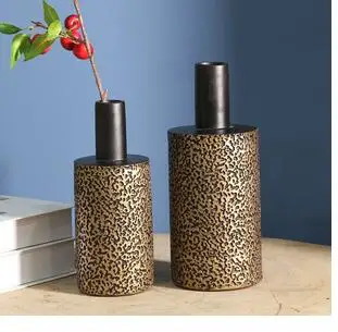 NORDIC RESIN VASES EMBOSSED GOLDEN TEXTURE DECORATIVE FLORAL FLOWERS ARRANGEMENT VASE DESK DECOR FLOWER POT HOME DECORATION
NORDIC RESIN VASES EMBOSSED GOLDEN TEXTURE DECORATIVE FLORAL FLOWERS ARRANGEMENT VASE DESK DECOR FLOWER POT HOME DECORATION