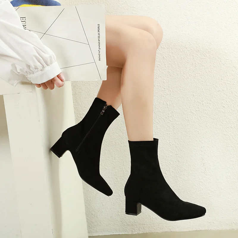 Shoes Women Boots Winter Bootee Woman 2019 Booties Ladies Luxury Designer Chunky Heel Lace Up Ankle Autumn Rubber Med Fashion
Shoes Women Boots Winter Bootee Woman 2019 Booties Ladies Luxury Designer Chunky Heel Lace Up Ankle Autumn Rubber Med Fashion