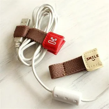 2pcs Desktop Finishing Tools Stationary Heardphone USB Cable Winder Wire Holder Clips Wrap Cord Cable Home Office Organizer Tidy
2pcs Desktop Finishing Tools Stationary Heardphone USB Cable Winder Wire Holder Clips Wrap Cord Cable Home Office Organizer Tidy
