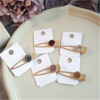 Korea Wild Super Flash Rhinestone Hairpin Metal Geometric Hairpin Flower Golden Duckbill Clip Side Clip
Korea Wild Super Flash Rhinestone Hairpin Metal Geometric Hairpin Flower Golden Duckbill Clip Side Clip