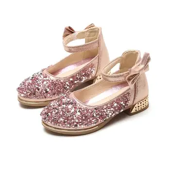 2020 New Glitter Bow Princess Shoes For Girls Toddler Leather Party Baby Sandal Children Shoes Diamond Kids Sandals 
2020 New Glitter Bow Princess Shoes For Girls Toddler Leather Party Baby Sandal Children Shoes Diamond Kids Sandals